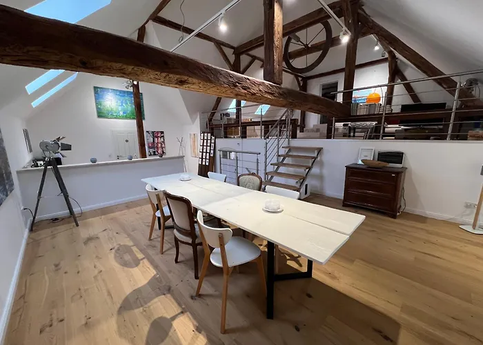 Apartment Art-studio *